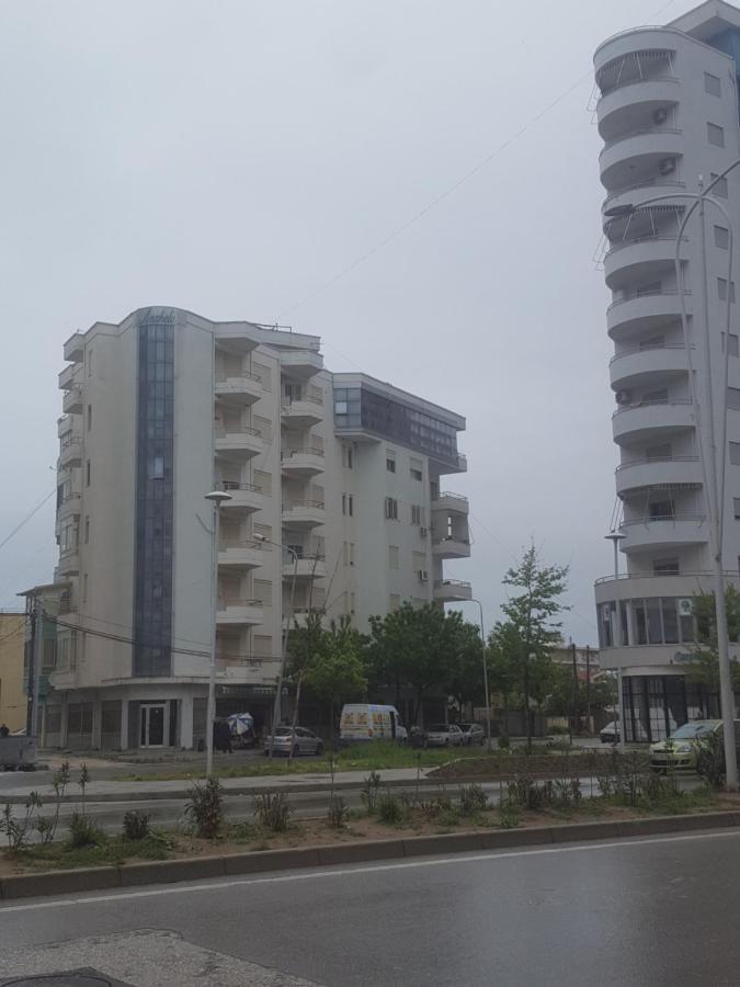 דירות Vlorë Casa Al Centro מראה חיצוני תמונה