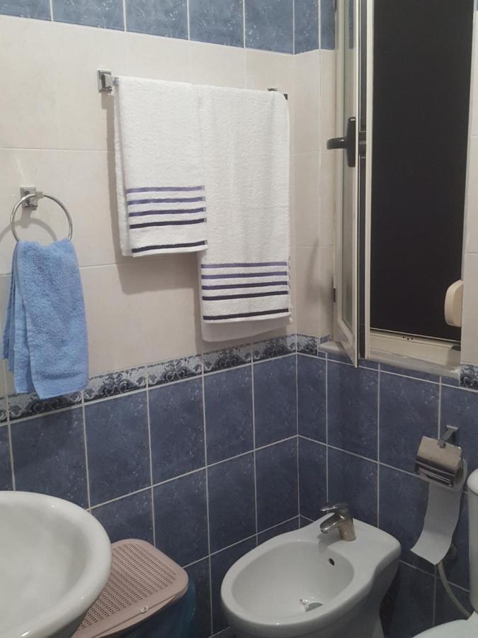 דירות Vlorë Casa Al Centro מראה חיצוני תמונה